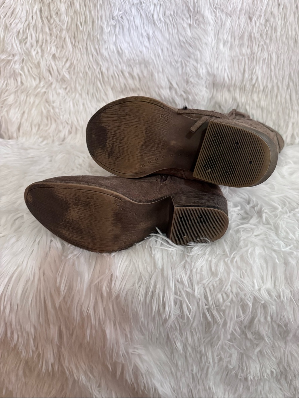 Women's Brown Suede Lace-Up Western Boots with Perforated Detail - Picture 3 of 4